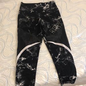 Marble mesh pink leggings